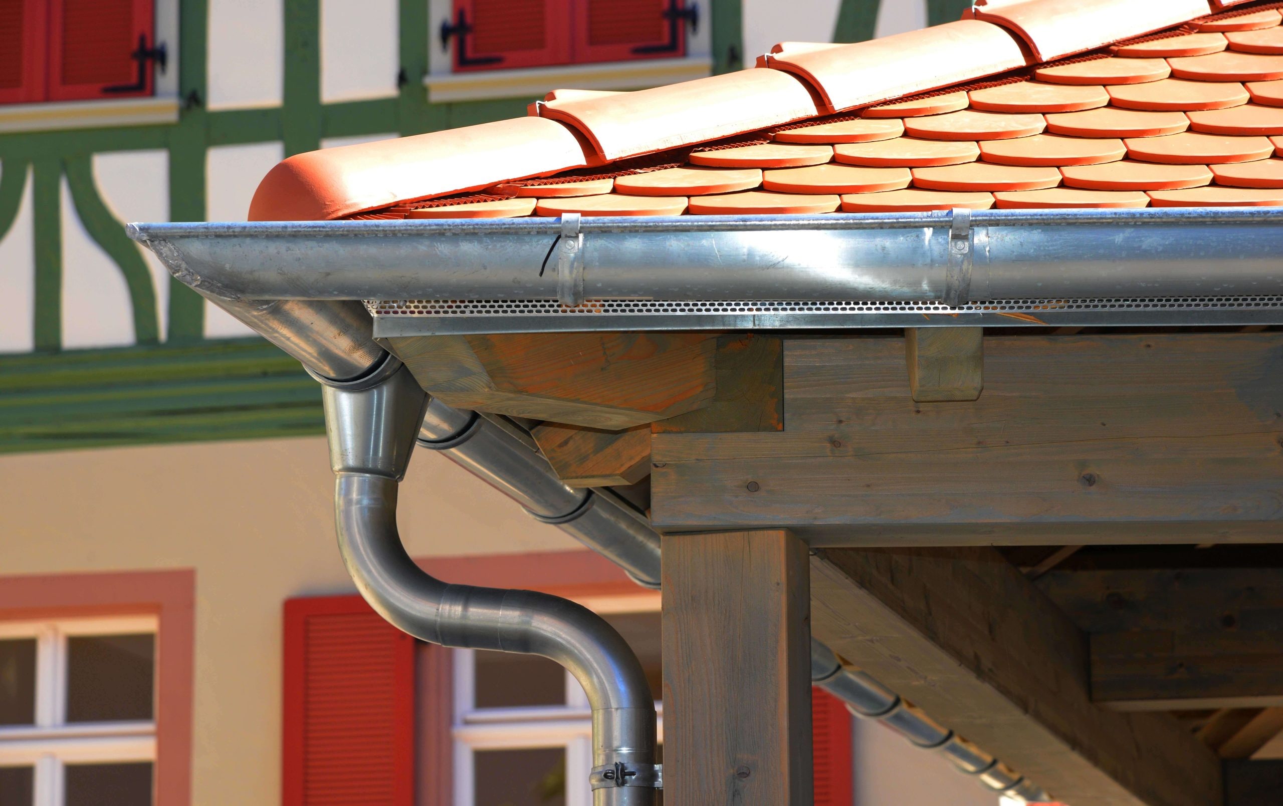 Long lasting steel gutters installation in Chattanooga